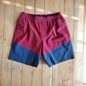 MEN'S LULULEMON BRAND NEW COLORBLOCKED SWIM TRUNKS